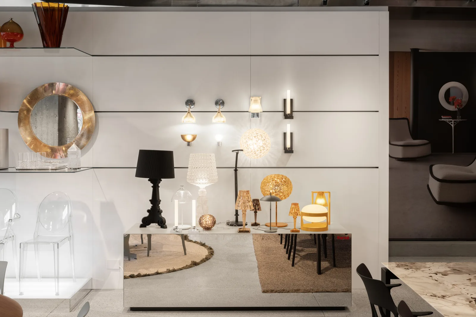 Espace lounge — showroom Kartell