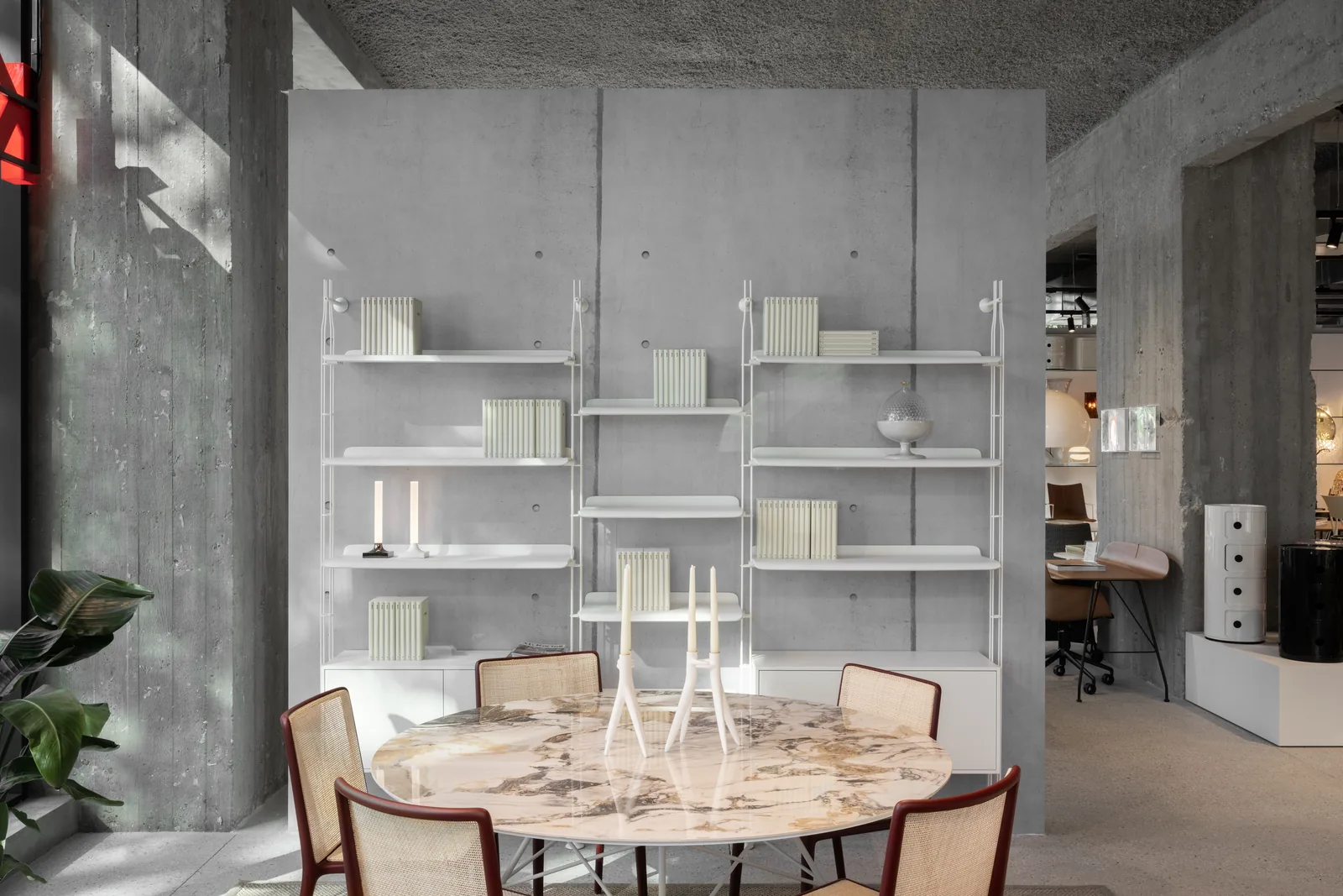 Salle à manger Kartell